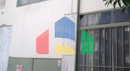 Продаж - Бізнес 171 m² в центральній Греції