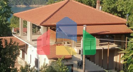 For Sale - Building 270 m² in central Greece