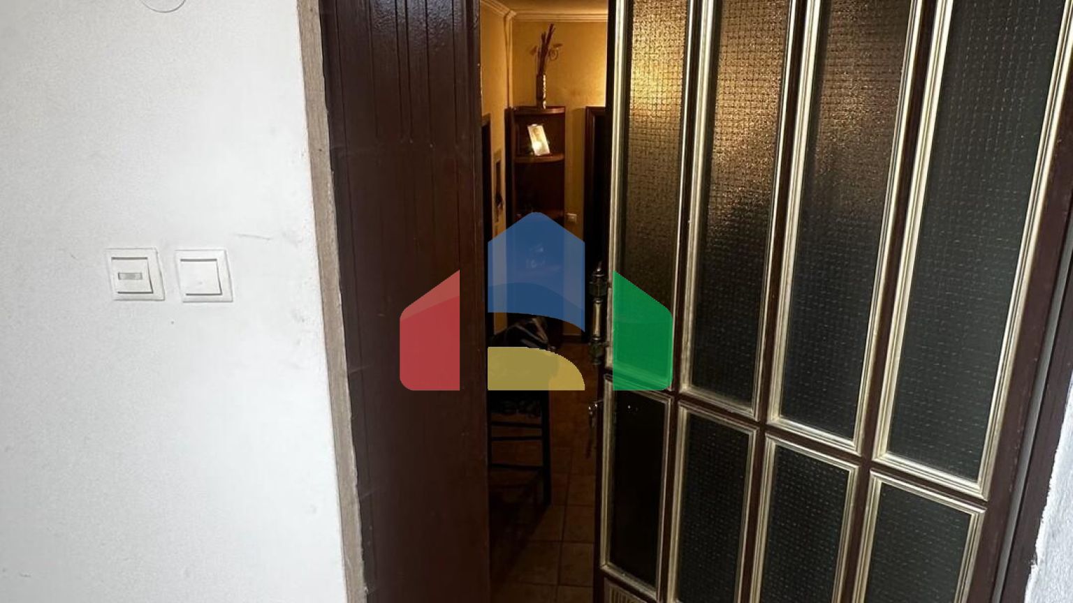 Продажа - Здание 270 m² в центральной Греции