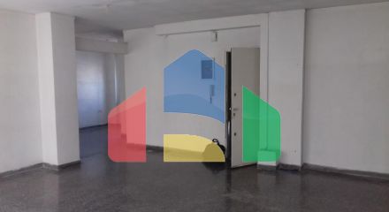 Продаж - Бізнес 96 m² в центральній Греції