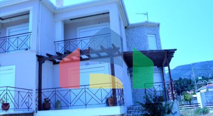 Продажа - Таунхаус 100 m² в центральной Греции Продажа - Таунхаус 100 m² в центральной Греции