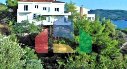For Sale - Land 1043 m² in central Greece