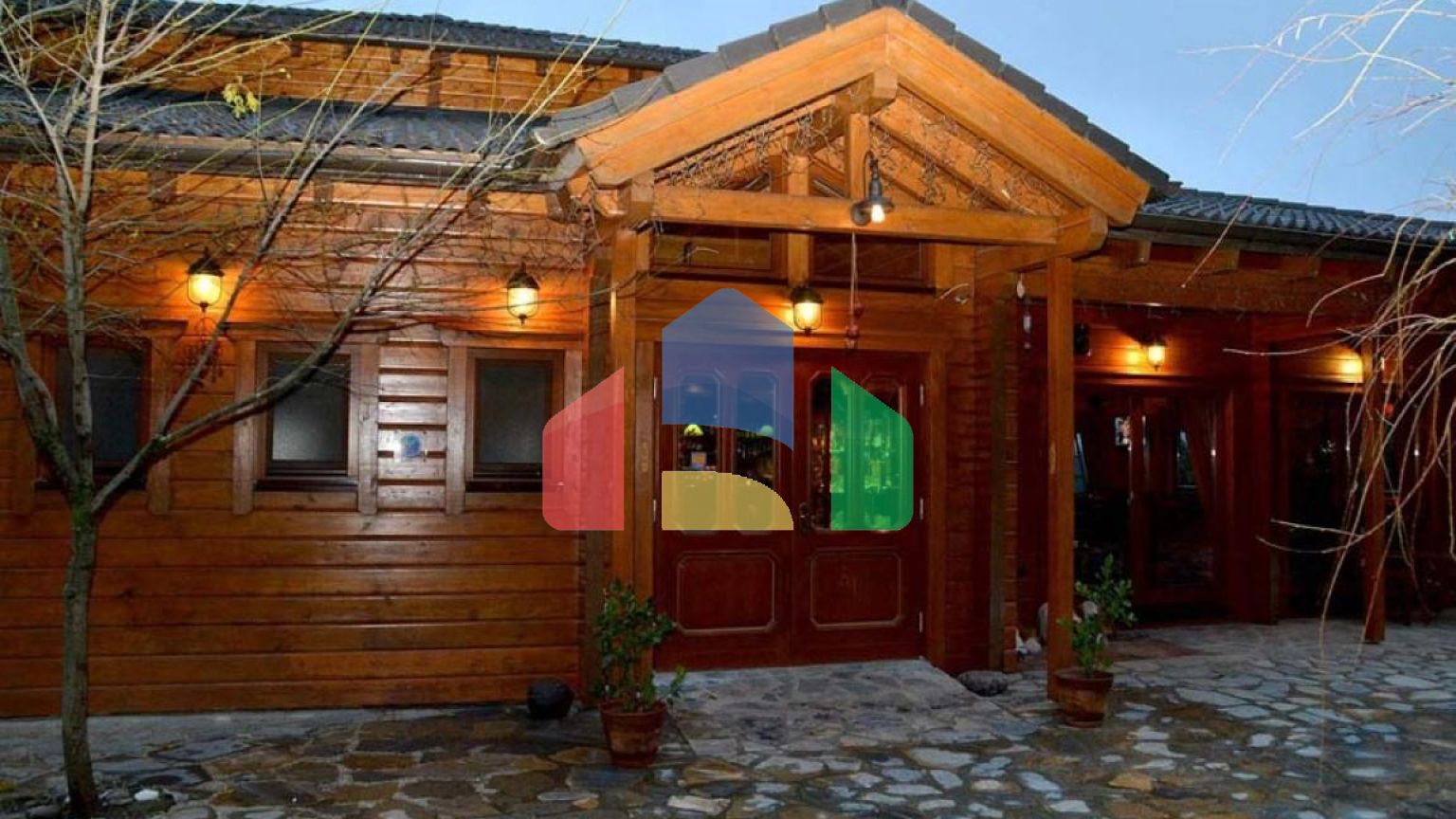 Продажа - Бизнес 2000 m² в центральной Греции