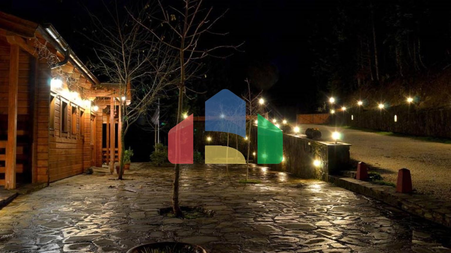 Продажа - Бизнес 2000 m² в центральной Греции