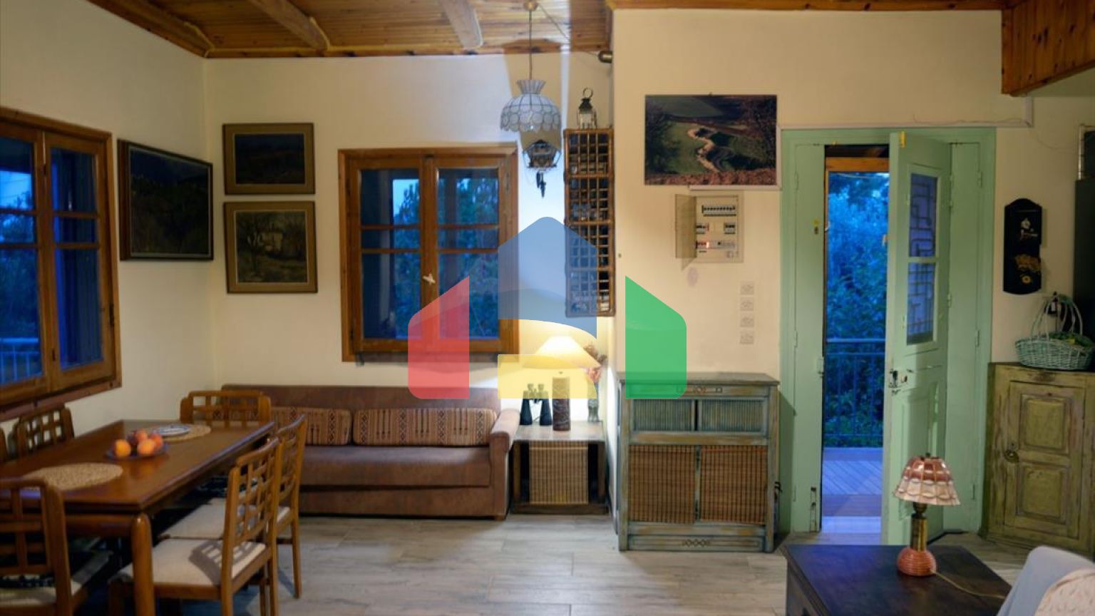 Продаж - Вілла 250 m² в центральній Греції