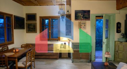 Продаж - Вілла 250 m² в центральній Греції