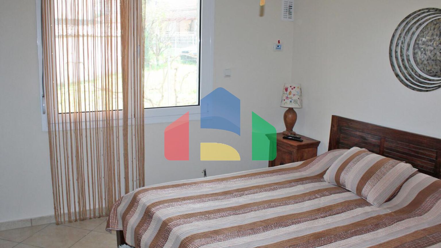 Продажа - Здание 380 m² в центральной Греции