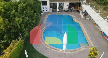 Продаж - Будівля 450 m² в центральній Греції