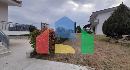 Продажа - Коттедж 220 m² в центральной Греции Продажа - Коттедж 220 m² в центральной Греции