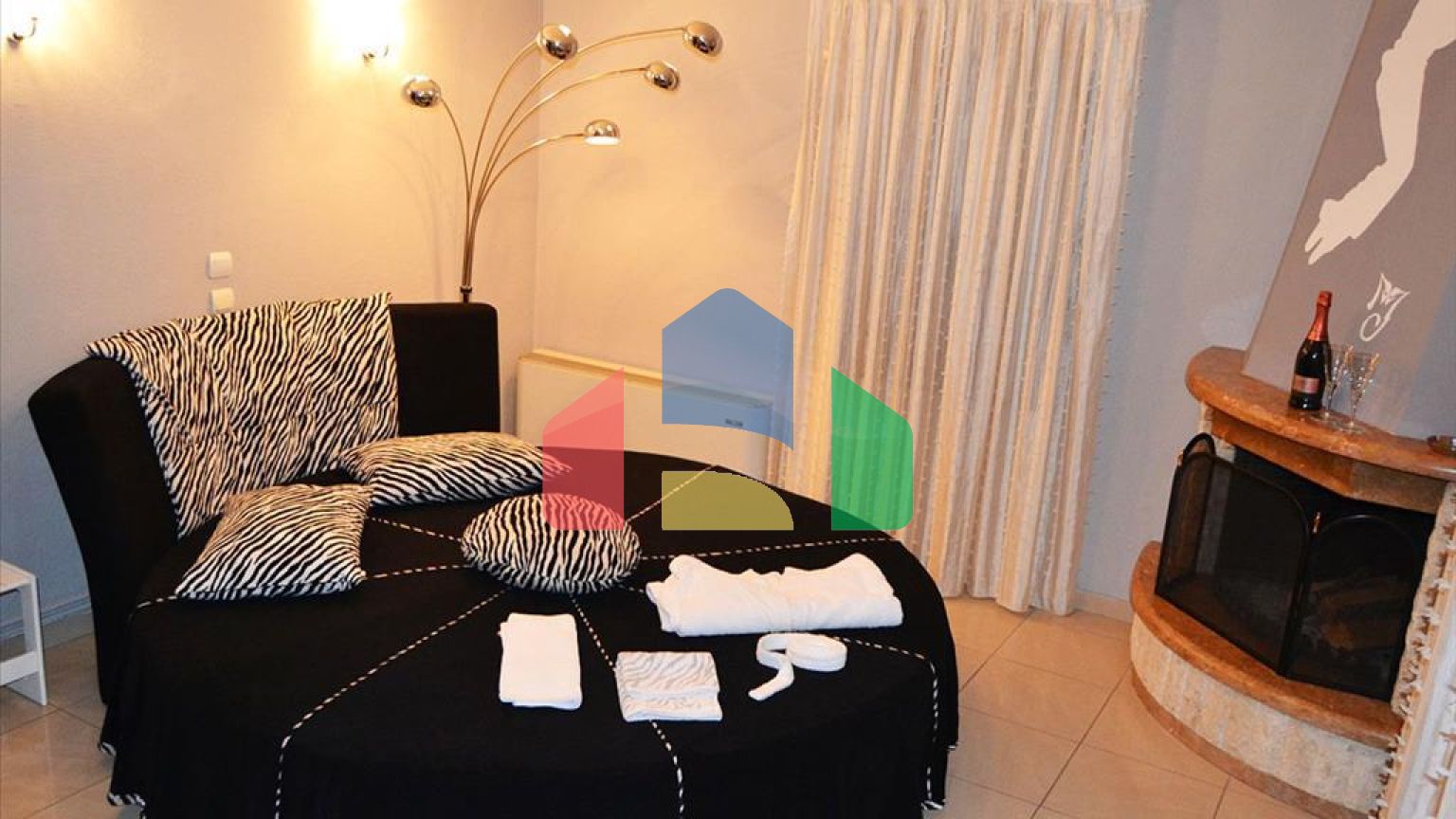 Продаж - Бізнес 700 m² в центральній Греції