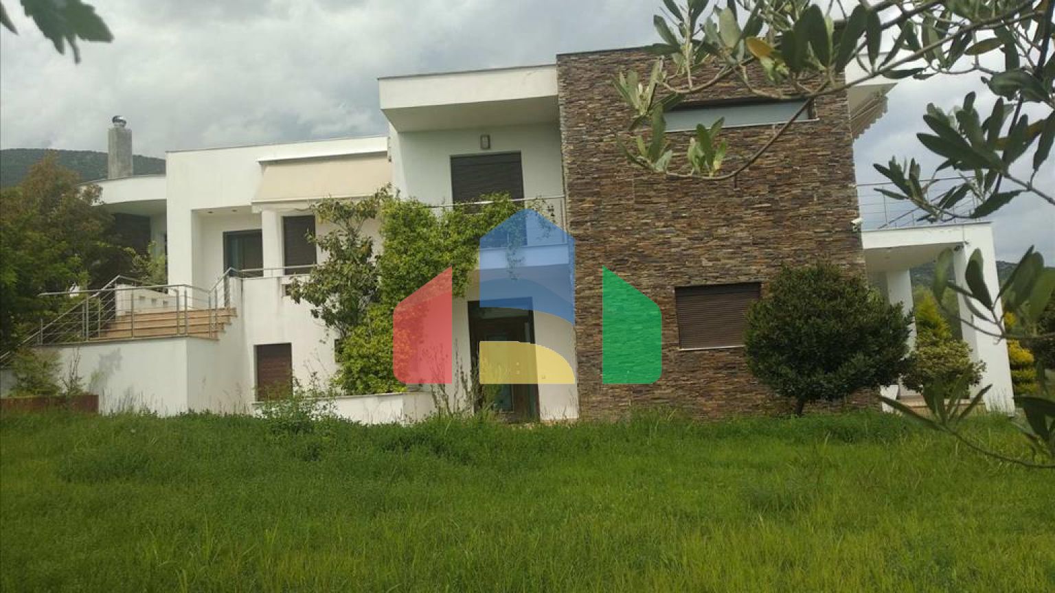 Продажа - Вилла 500 m² в центральной Греции