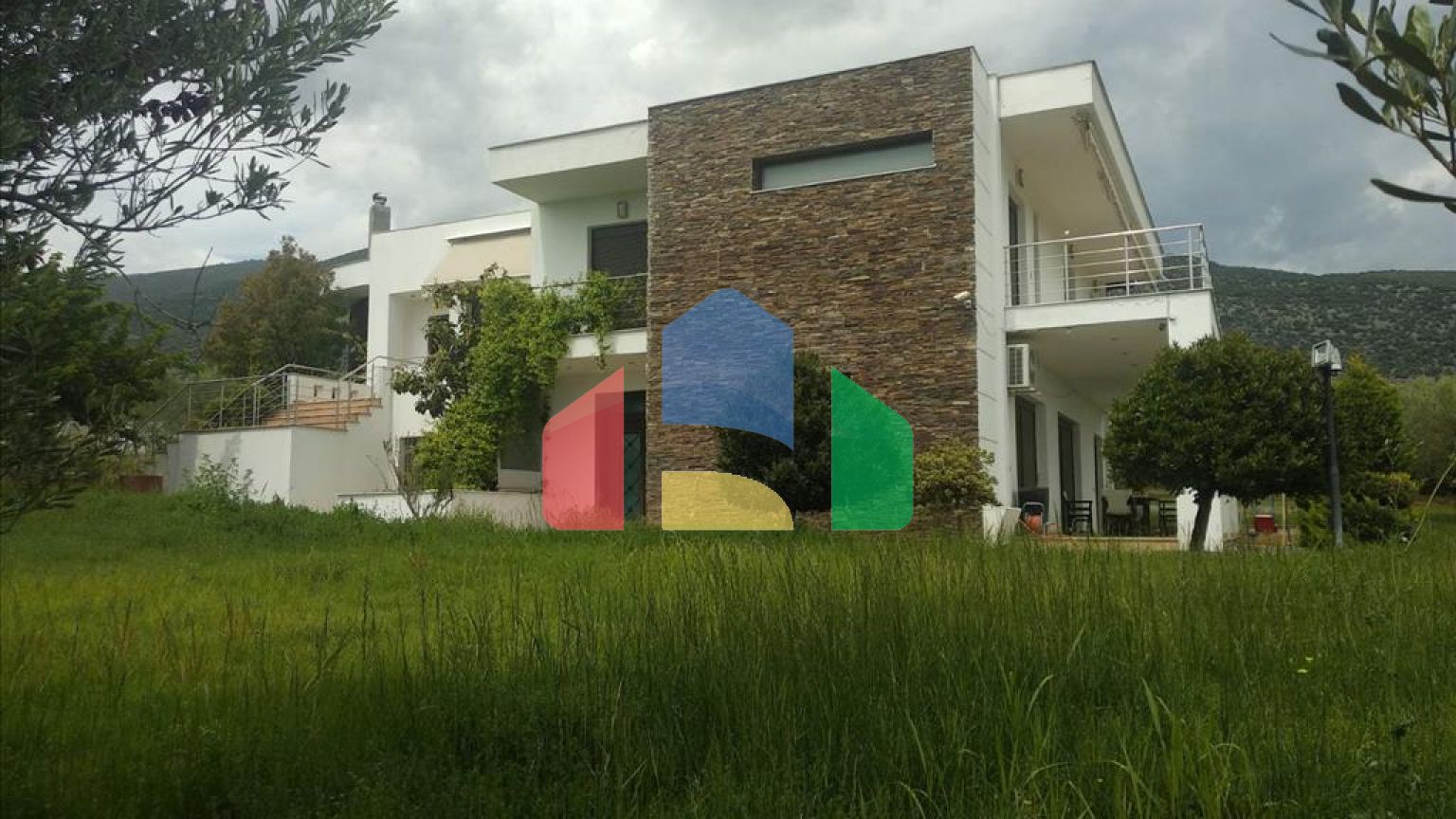 Продажа - Вилла 500 m² в центральной Греции