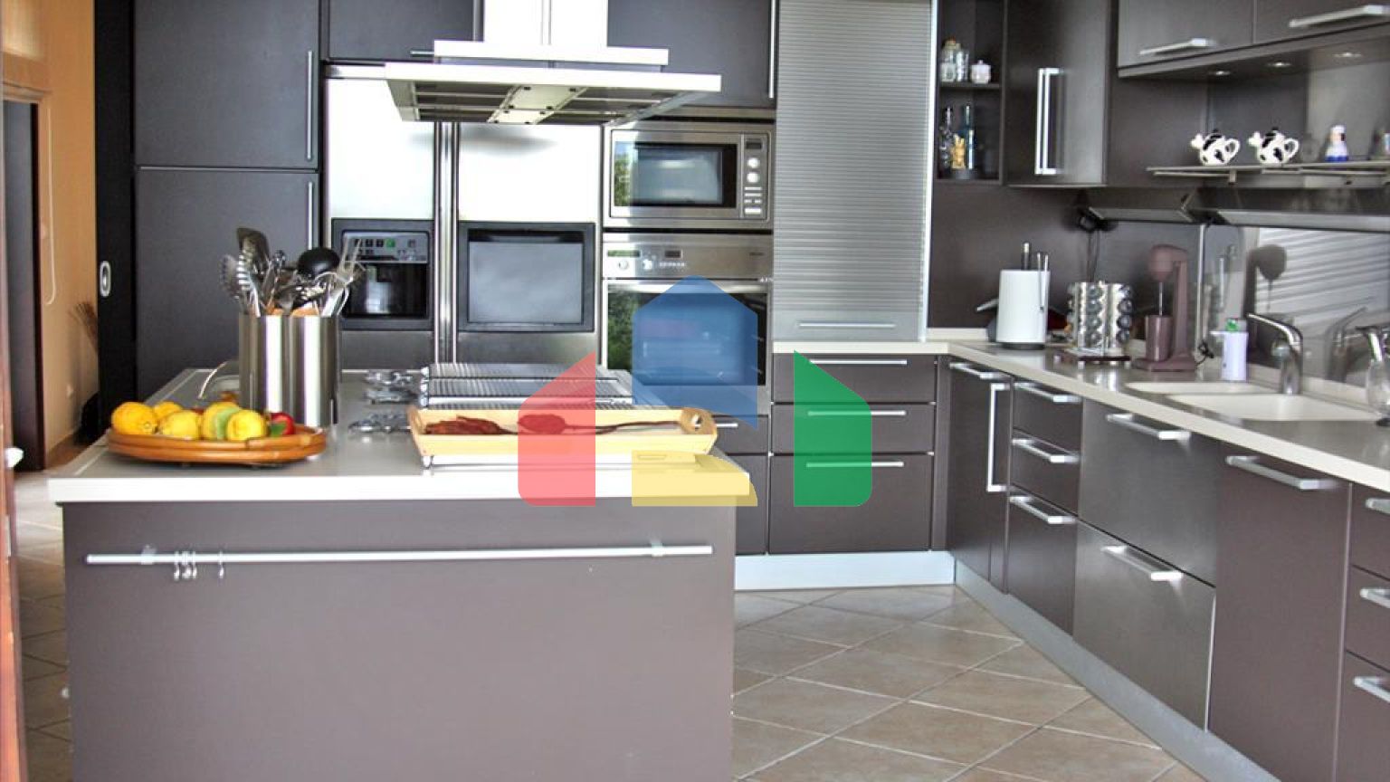 Продажа - Вилла 493 m² в центральной Греции