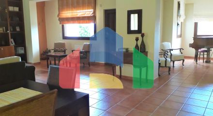 Продажа - Коттедж 365 m² в центральной Греции