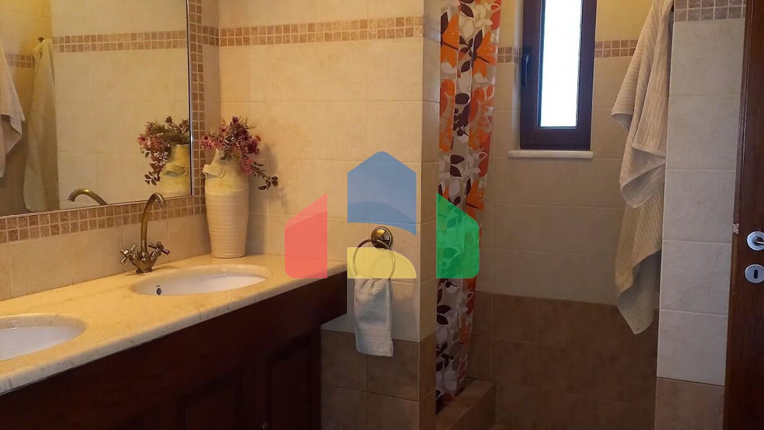 Продажа - Коттедж 365 m² в центральной Греции