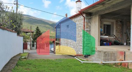 Продаж - Котедж 105 m² в центральній Греції