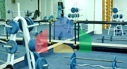 Продаж - Готель 8000 m² в центральній Греції