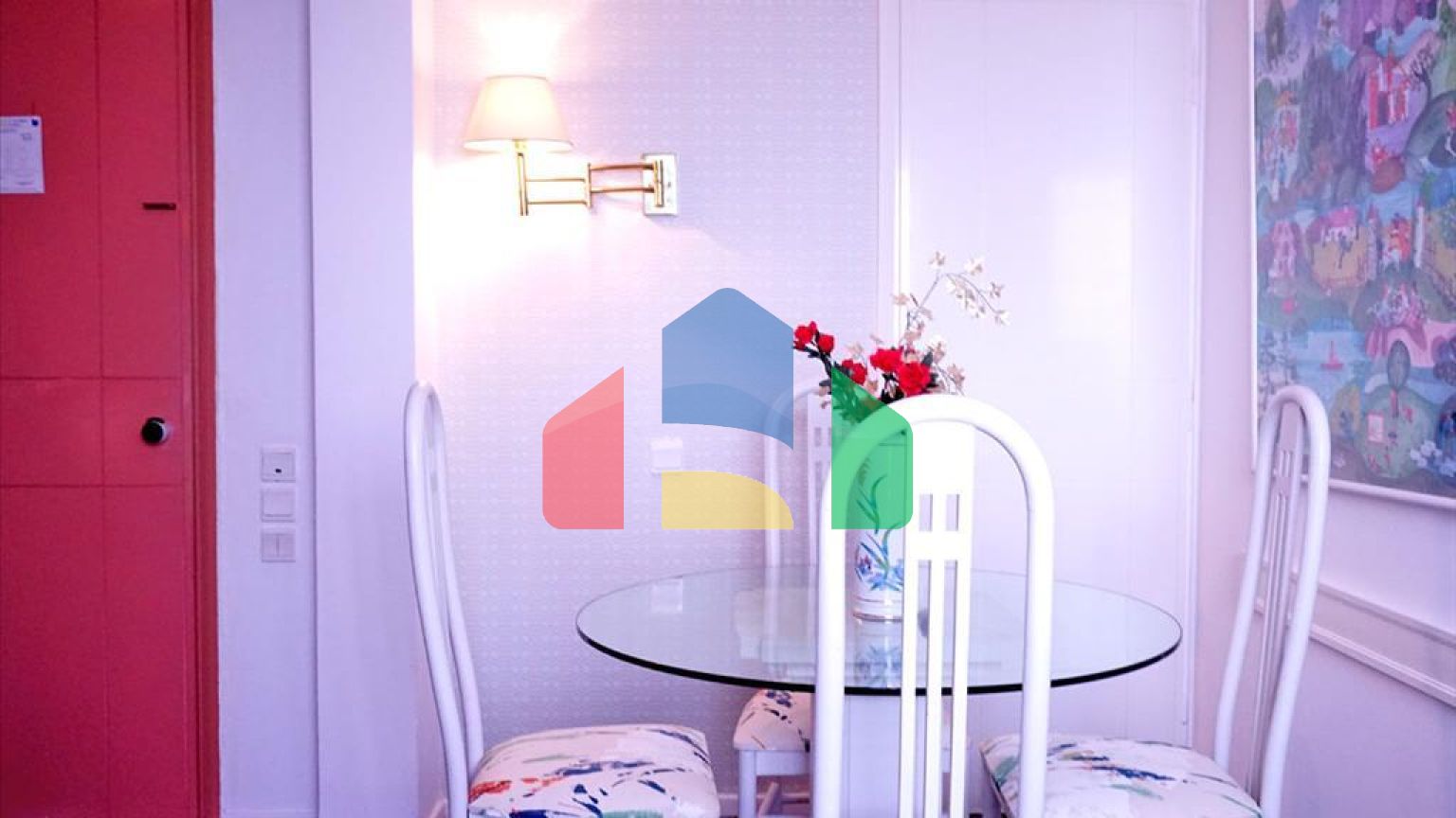 Продаж - Готель 8000 m² в центральній Греції