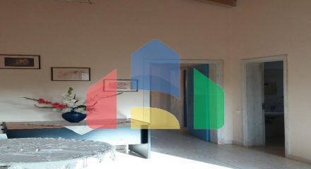 Продажа - Коттедж 102 m² в центральной Греции
