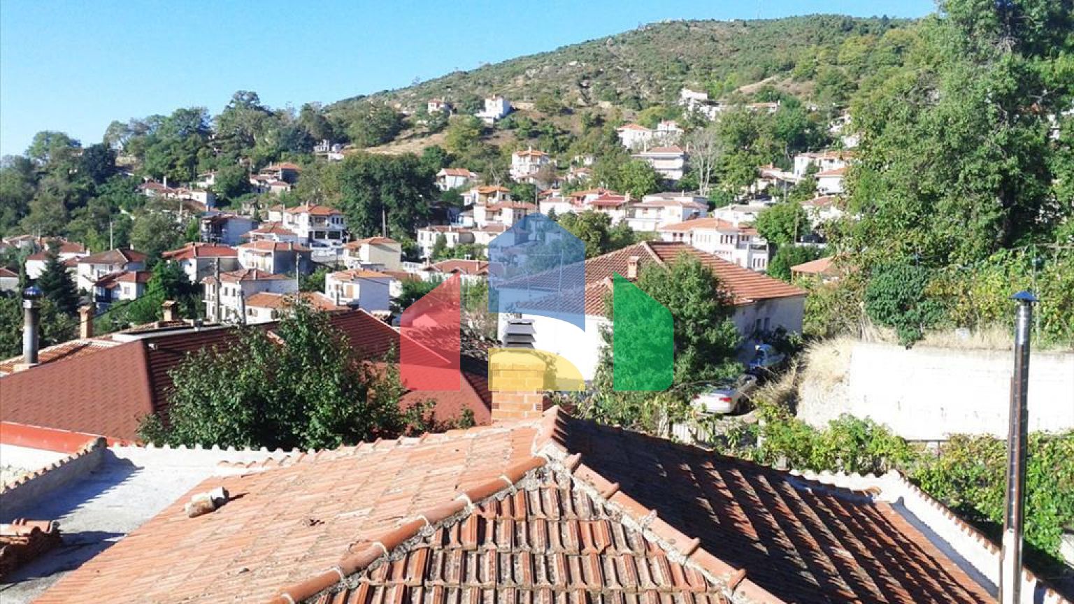 Продаж - Таунхаус 300 m² в центральній Греції