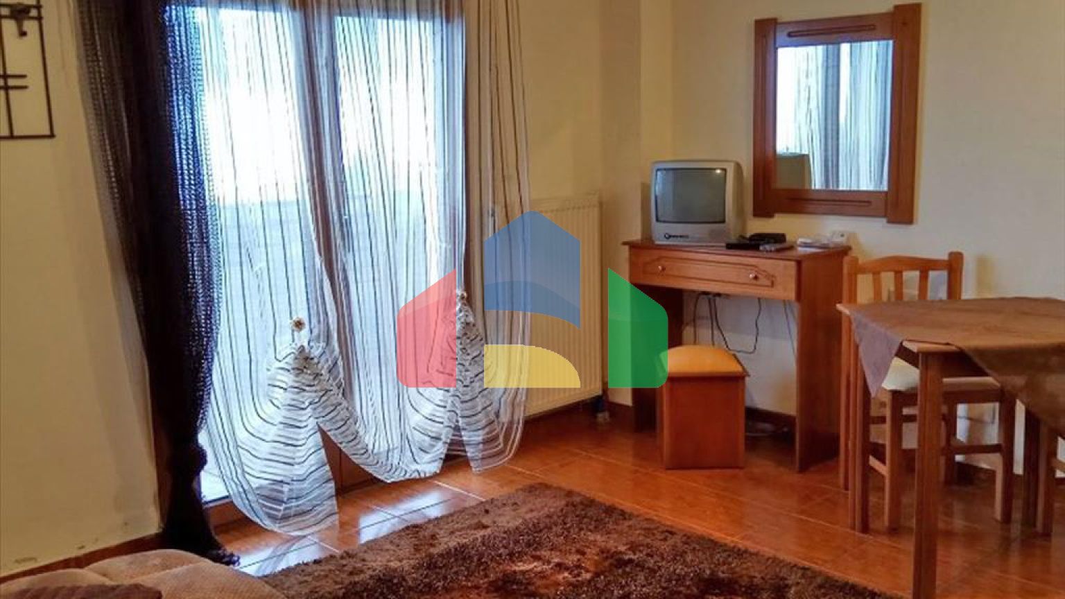 Продажа - Гостиница 1050 m² в центральной Греции