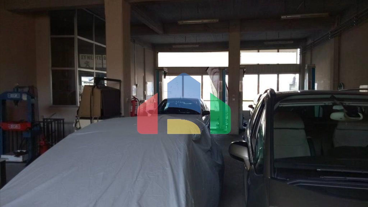 Продажа - Бизнес 173 m² в центральной Греции