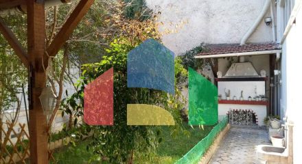 Продажа - Бизнес 173 m² в центральной Греции