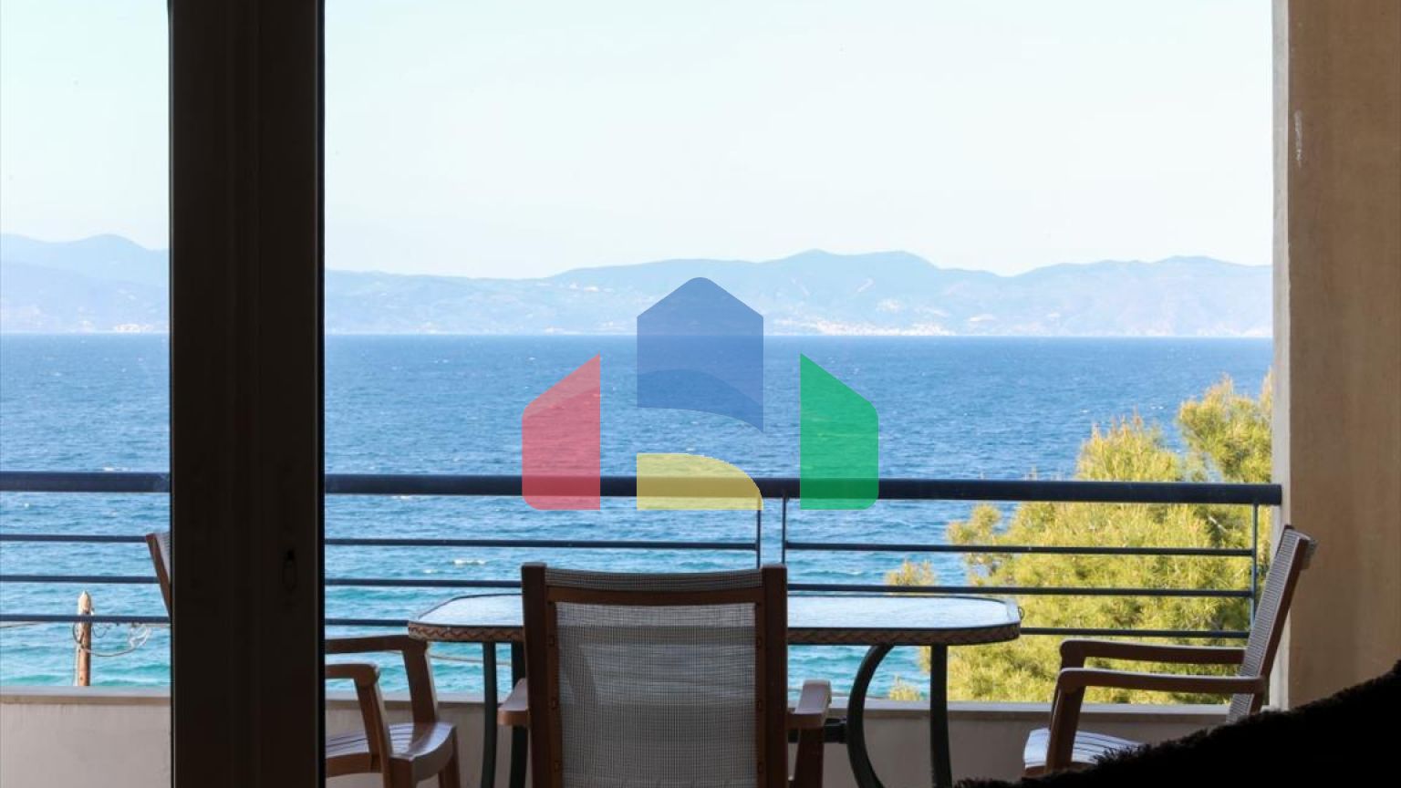 Продажа - Коттедж 400 m² в центральной Греции