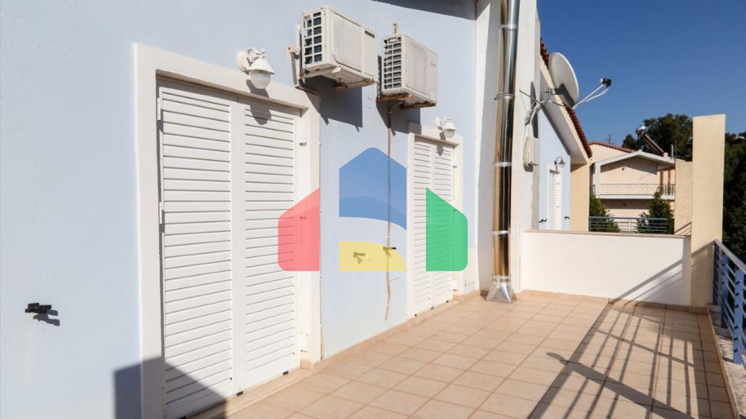 Продажа - Коттедж 400 m² в центральной Греции