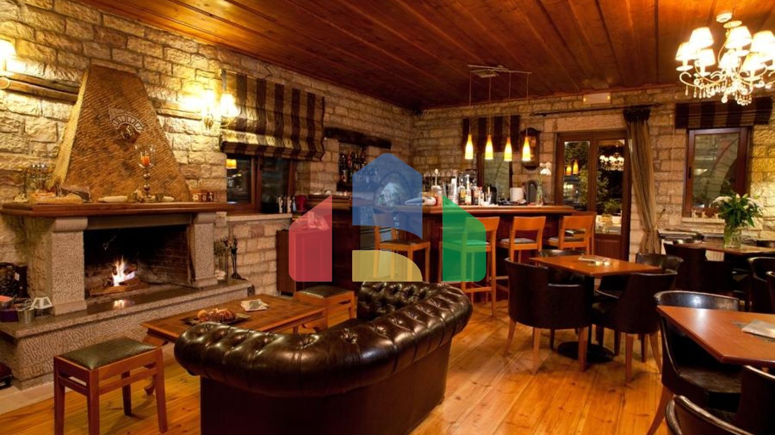 Продажа - Гостиница 600 m² в центральной Греции