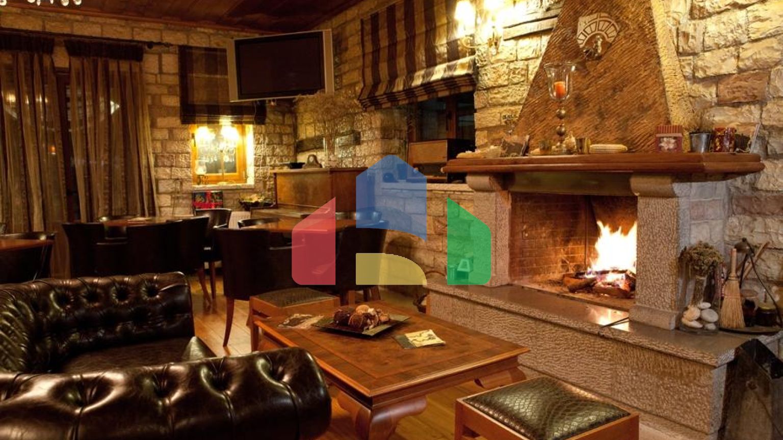 Продажа - Гостиница 600 m² в центральной Греции