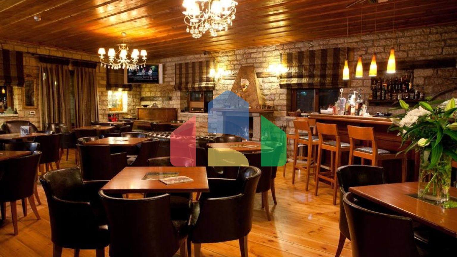 Продажа - Гостиница 600 m² в центральной Греции