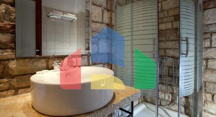 Продажа - Гостиница 600 m² в центральной Греции Продажа - Гостиница 600 m² в центральной Греции