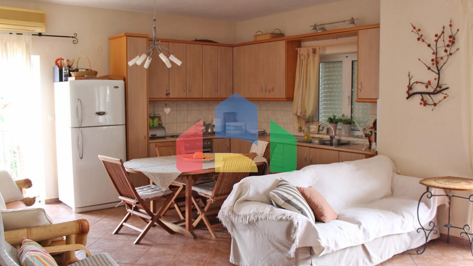 Продажа - Коттедж 380 m² в центральной Греции