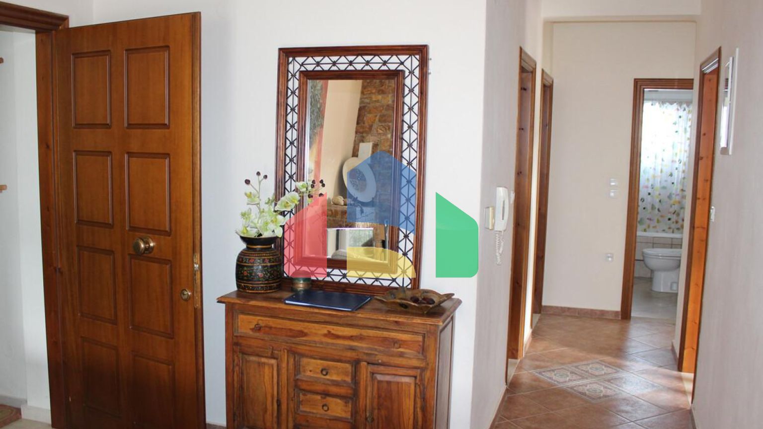 Продажа - Коттедж 380 m² в центральной Греции