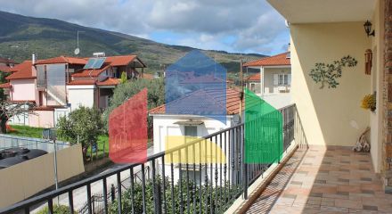 Продажа - Коттедж 380 m² в центральной Греции Продажа - Коттедж 380 m² в центральной Греции