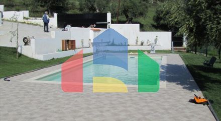 Продажа - Вилла 595 m² в центральной Греции