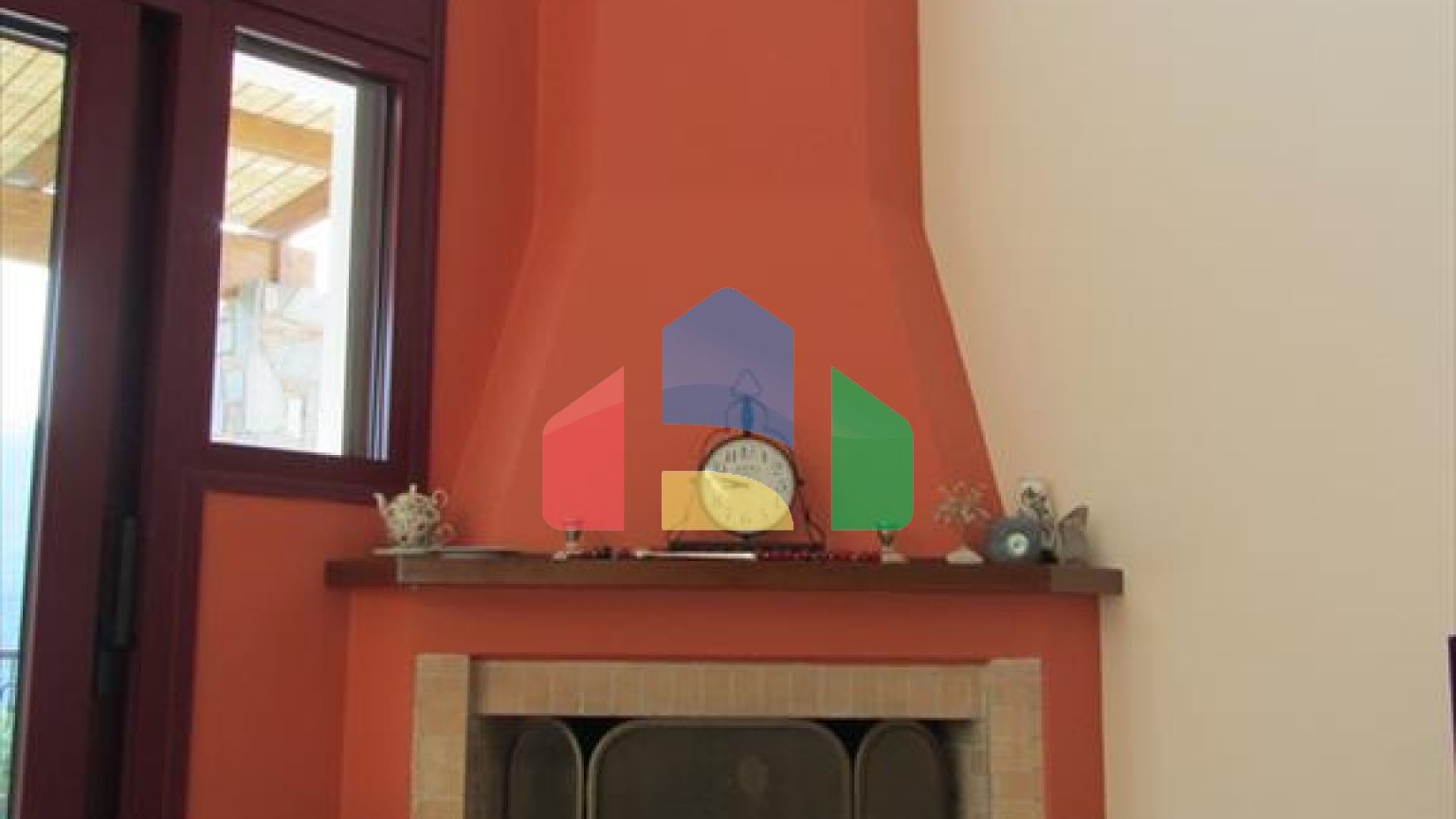 Продажа - Вилла 595 m² в центральной Греции