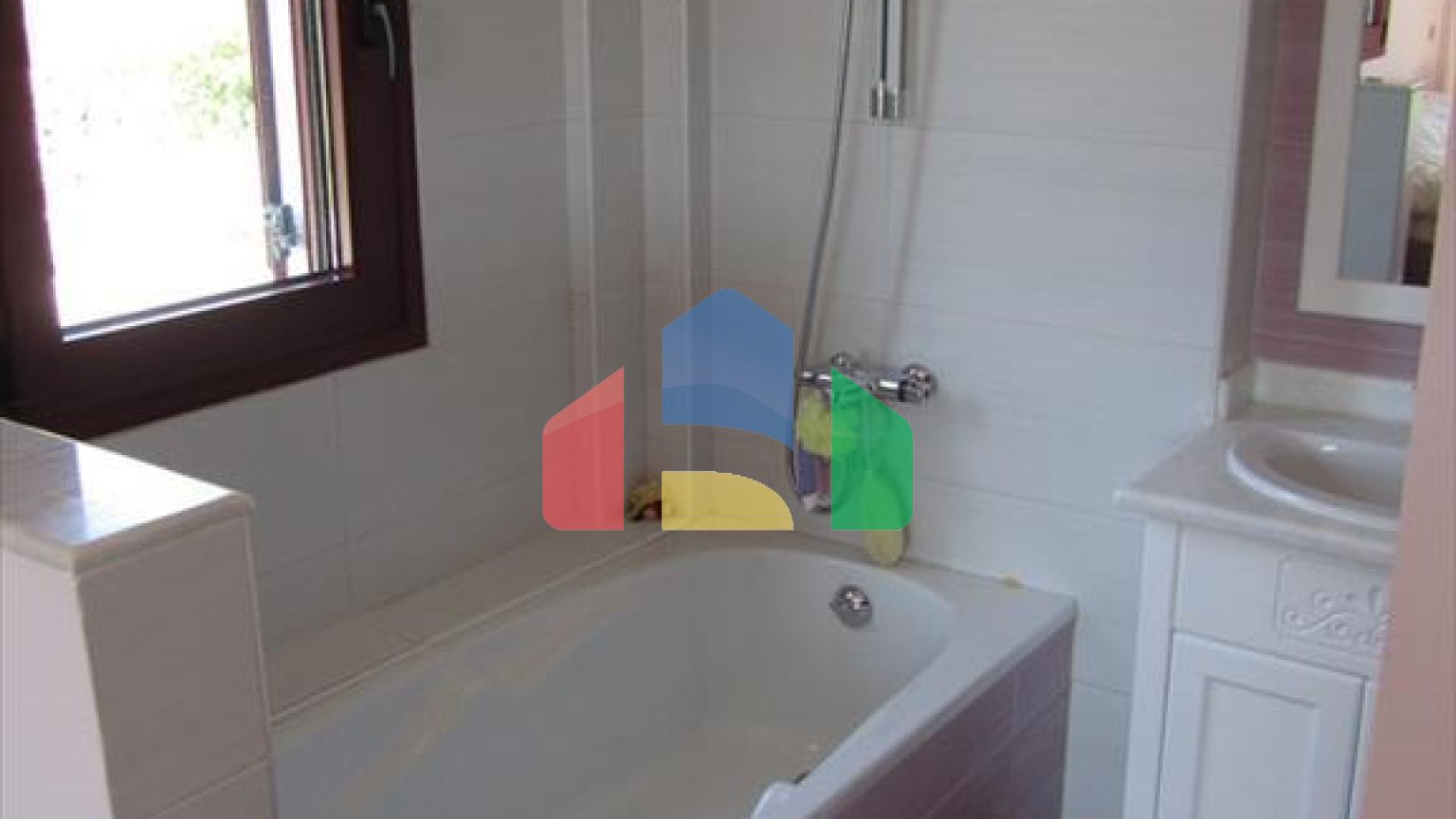 Продажа - Вилла 595 m² в центральной Греции