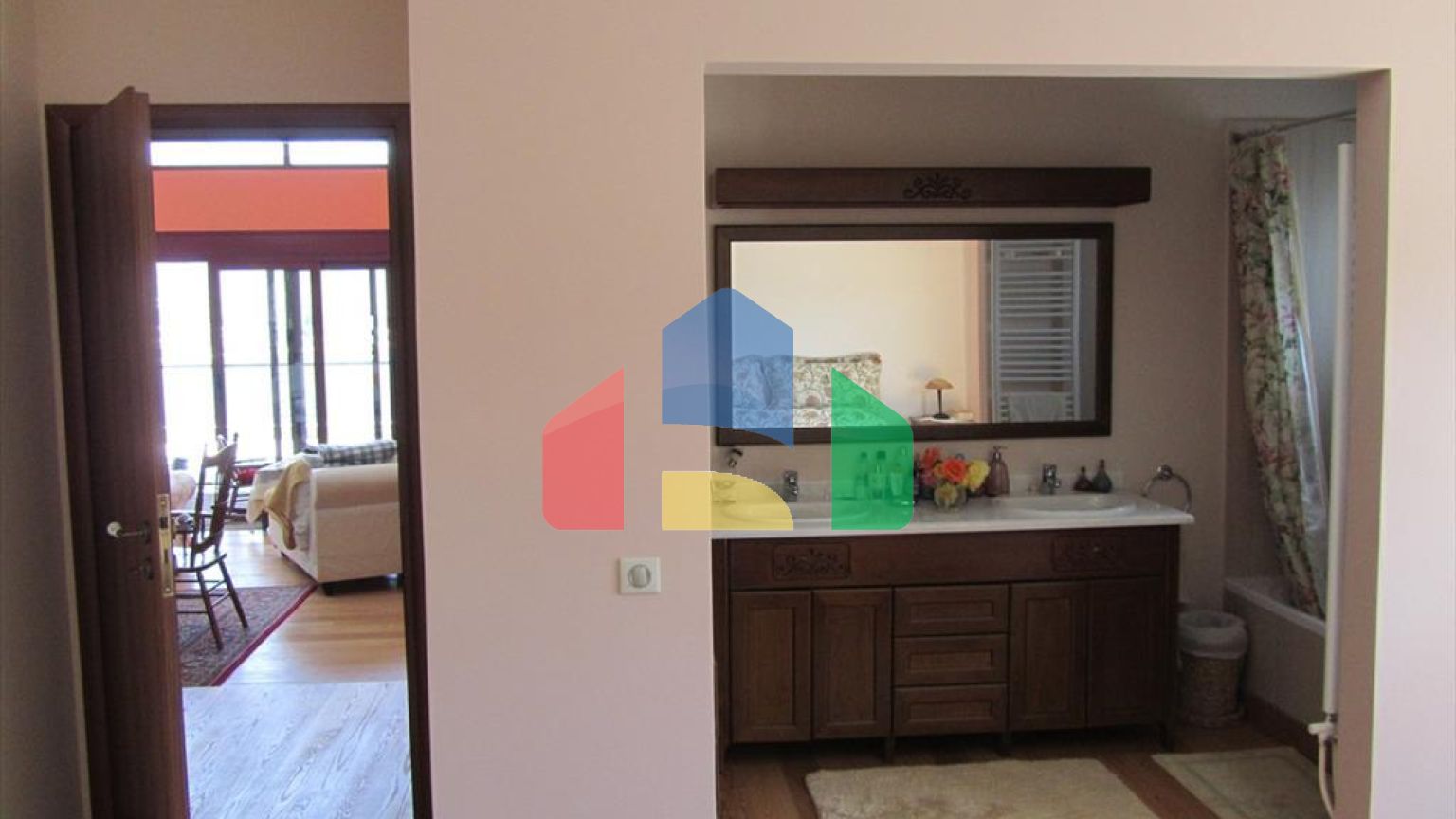 Продажа - Вилла 595 m² в центральной Греции