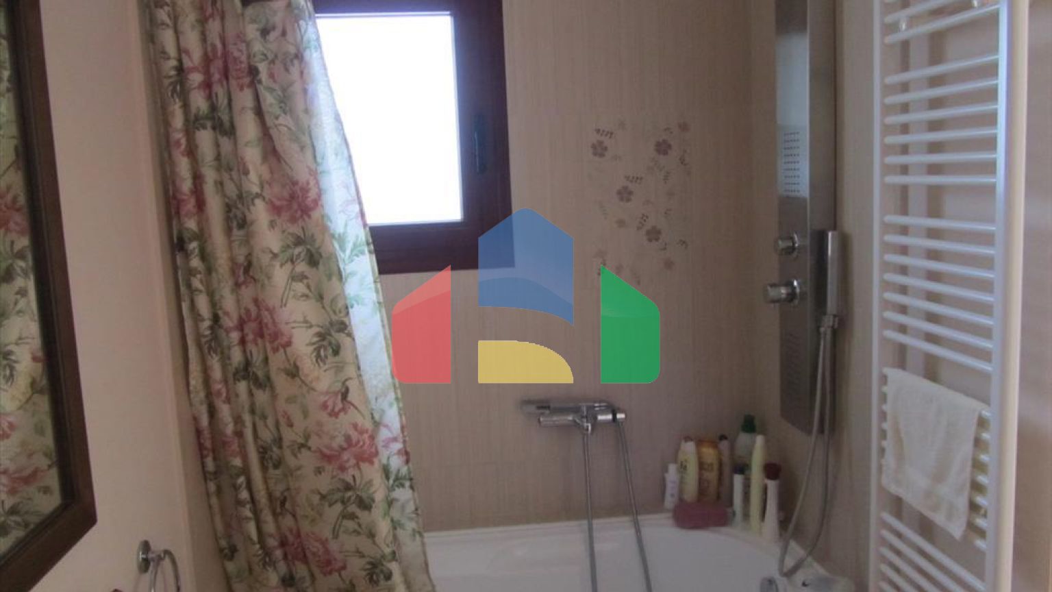 Продажа - Вилла 595 m² в центральной Греции