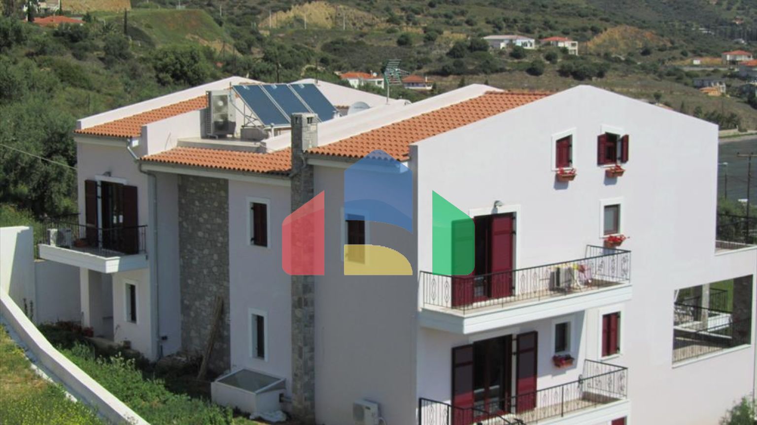 Продажа - Вилла 595 m² в центральной Греции