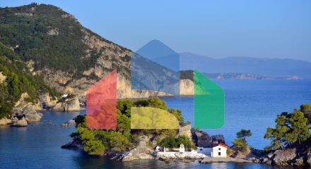 Продажа - Земельный участок 5622 m² в центральной Греции