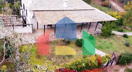 For Sale - Villa 200 m² in Volos-Pilio