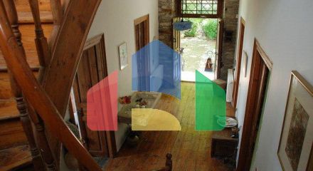 Продаж - Котедж 280 m² в Волосі-Піліо