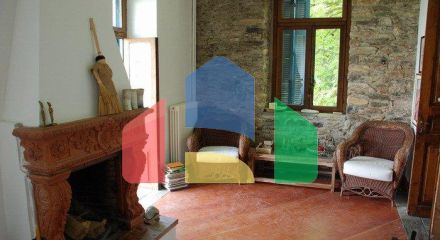 Продаж - Котедж 280 m² в Волосі-Піліо