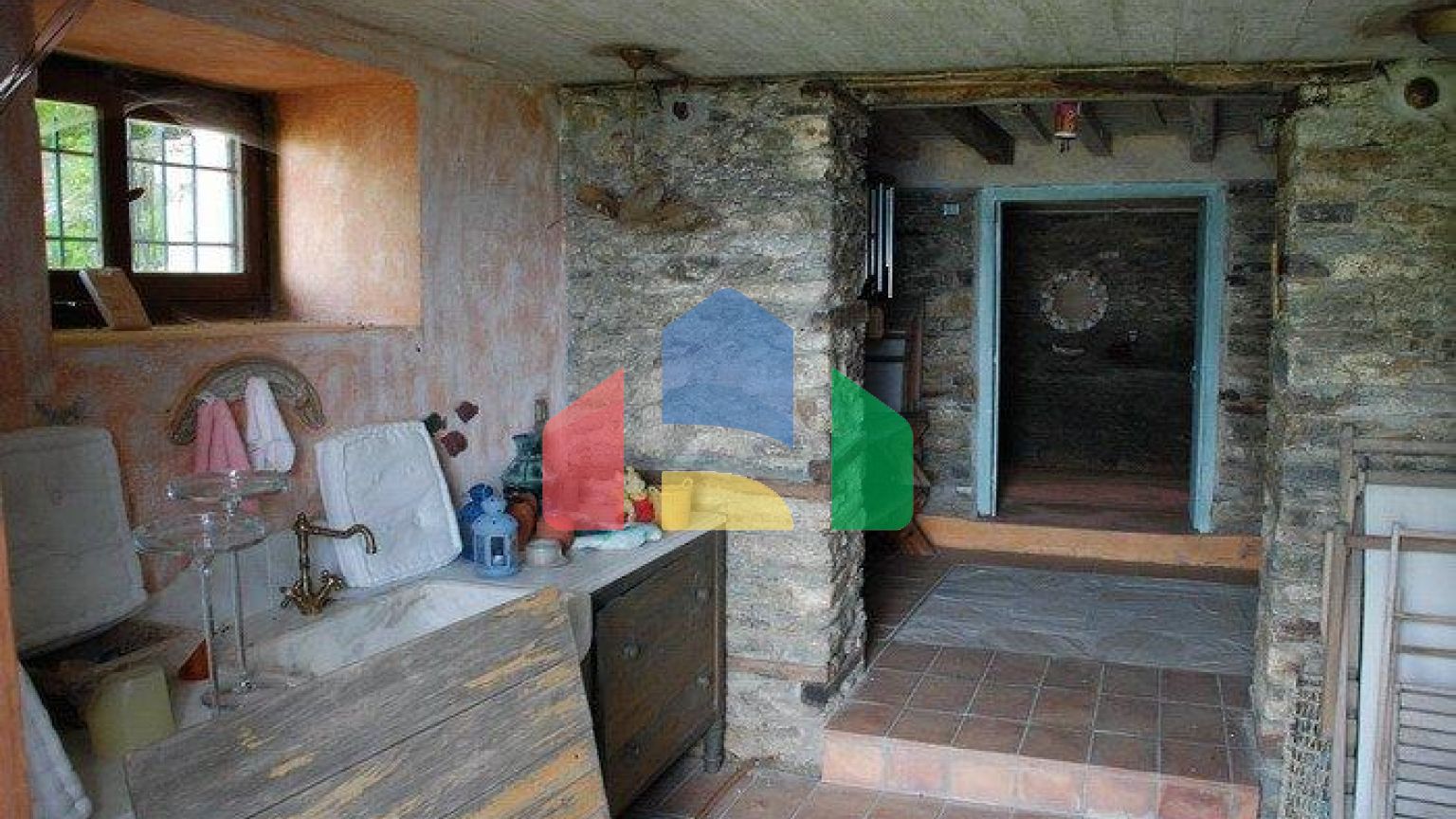 Продаж - Котедж 280 m² в Волосі-Піліо