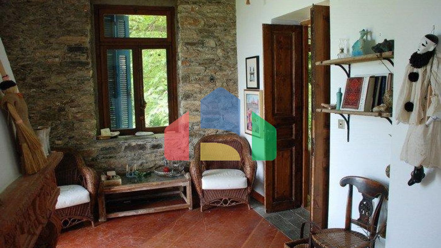 Продаж - Котедж 280 m² в Волосі-Піліо