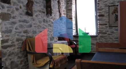 Продаж - Котедж 160 m² в Волосі-Піліо