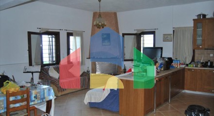 Продаж - Вілла 340 m² в Волосі-Піліо